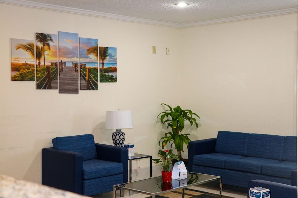 Quality Inn Кливленд Экстерьер фото