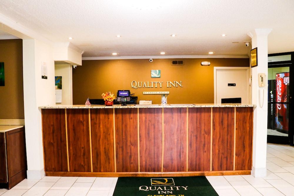Quality Inn Кливленд Экстерьер фото