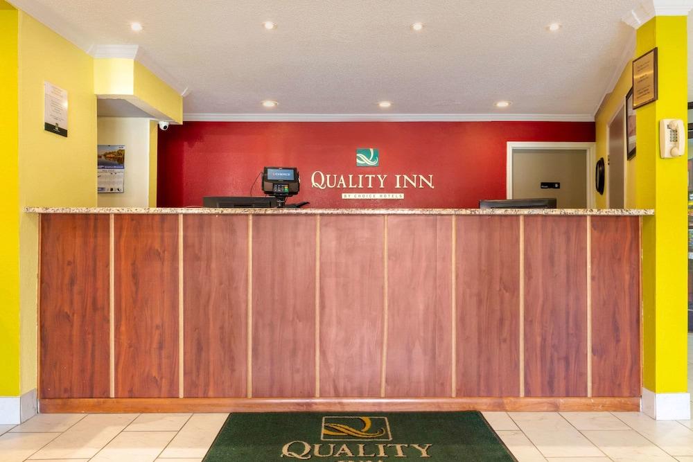 Quality Inn Кливленд Экстерьер фото